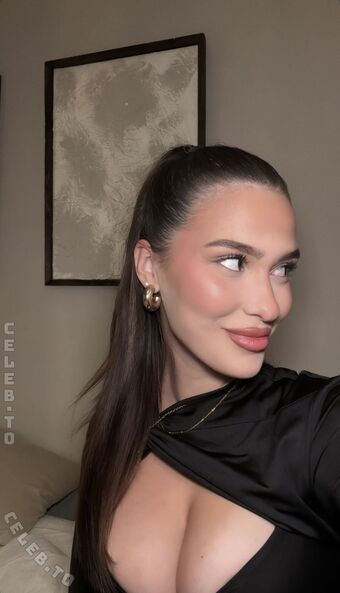 Larabeu Foto Desnuda Filtrada OnlyFans 37