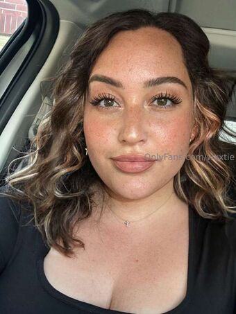 Laur Foto Desnuda Filtrada OnlyFans 10