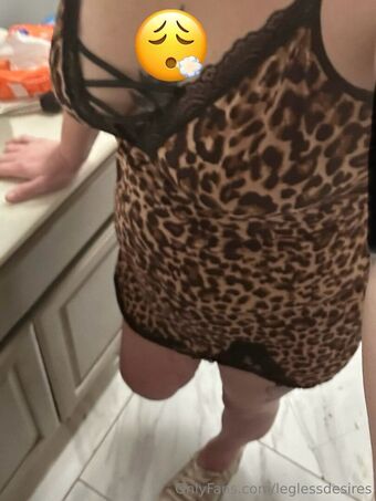 leglessdesires Foto Desnuda Filtrada OnlyFans 17