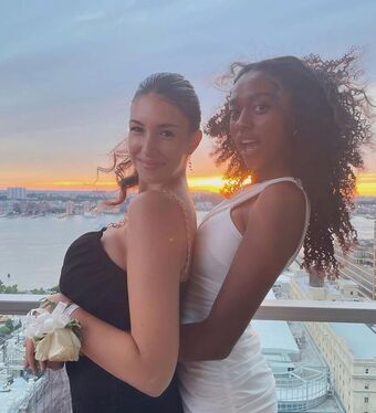 Leilani Azalea Foto Desnuda Filtrada OnlyFans 36