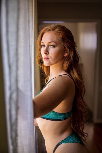 Leslie Foto Desnuda Filtrada OnlyFans 6