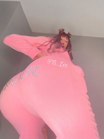 Leslie Foto Desnuda Filtrada OnlyFans 14