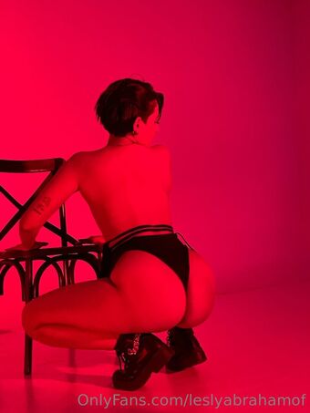 leslyabrahamof