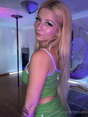 Lexzann Foto Desnuda Filtrada OnlyFans 153