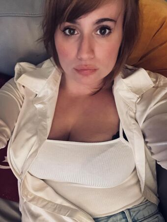 LillyBehave Foto Desnuda Filtrada OnlyFans 7