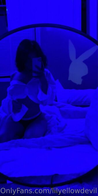 Lilyellowdevil Foto Desnuda Filtrada OnlyFans 6