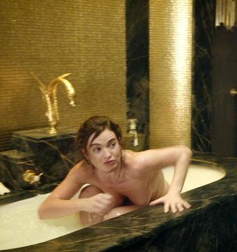 lilyJames