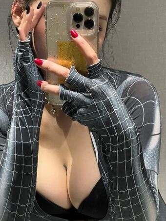 LilyLoo0926 Foto Desnuda Filtrada OnlyFans 4
