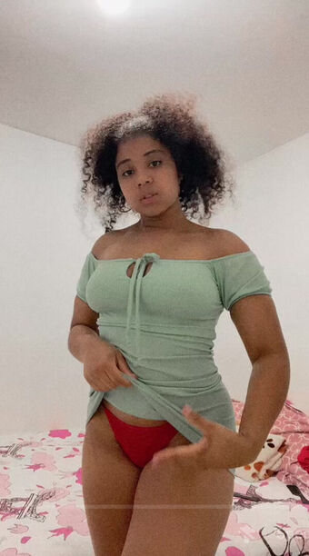 lina.pq20 Foto Desnuda Filtrada OnlyFans 1