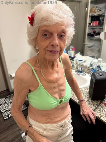 lindahope1939 Foto Desnuda Filtrada OnlyFans 77