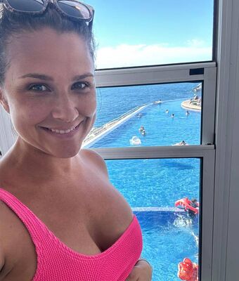 Lisa Dollan | Yorkshire Peach