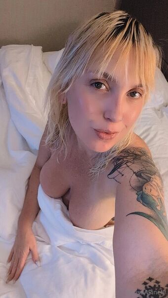 lisaannpinelli Foto Desnuda Filtrada OnlyFans 15