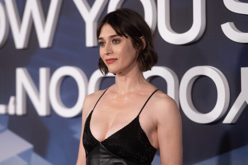 Lizzy Caplan Foto Desnuda Filtrada OnlyFans 53