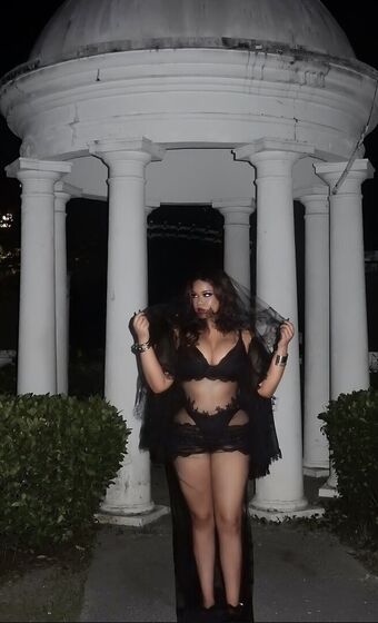 lliknem Foto Desnuda Filtrada OnlyFans 9