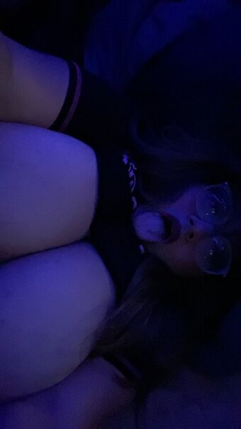 lovergirllynn Foto Desnuda Filtrada OnlyFans 17