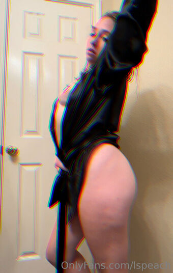 lspeach Foto Desnuda Filtrada OnlyFans 10