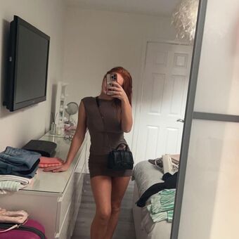 Lucy Fleming Foto Desnuda Filtrada OnlyFans 19