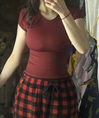 Lumineiia Foto Desnuda Filtrada OnlyFans 128