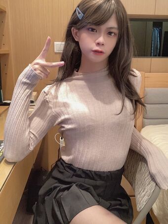 Luoluo Foto Desnuda Filtrada OnlyFans 5