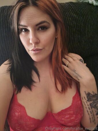lyrafox_explicit Foto Desnuda Filtrada OnlyFans 18