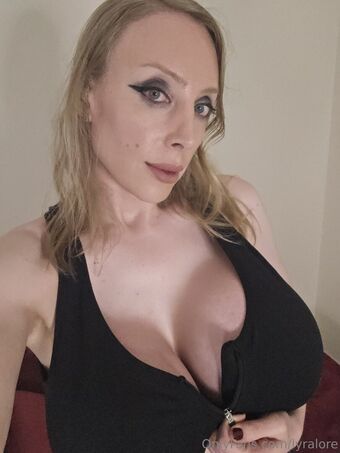 lyralore Foto Desnuda Filtrada OnlyFans 12
