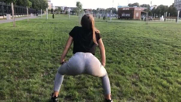 mami_twerk