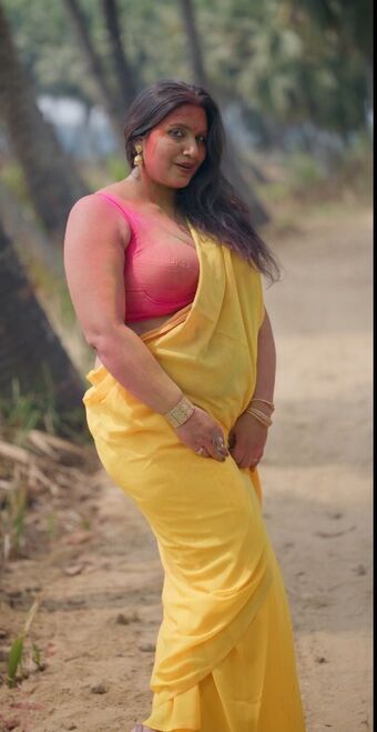 Maya The Doe Eye Girl