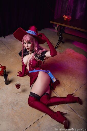 Mayweda Cosplay