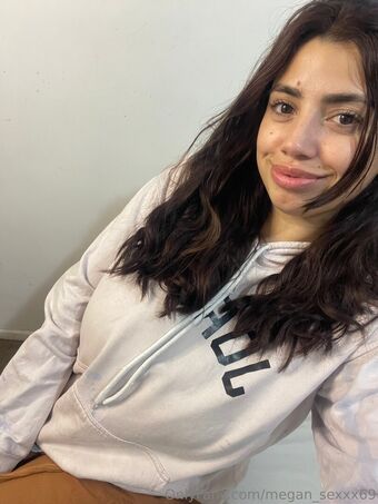 Megan_sexxx69