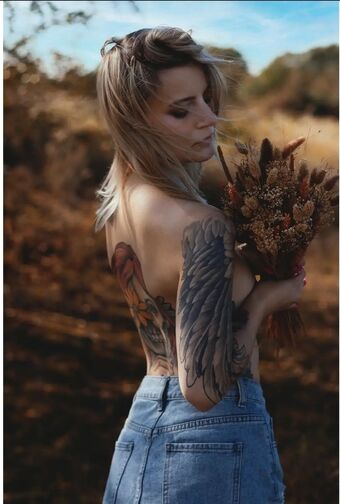 Misaki Mondscheinblüte