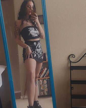 Mistress Trinity Faith