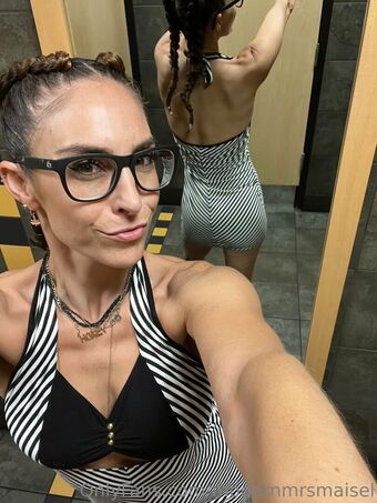 modernmrsmaisel Foto Desnuda Filtrada OnlyFans 28