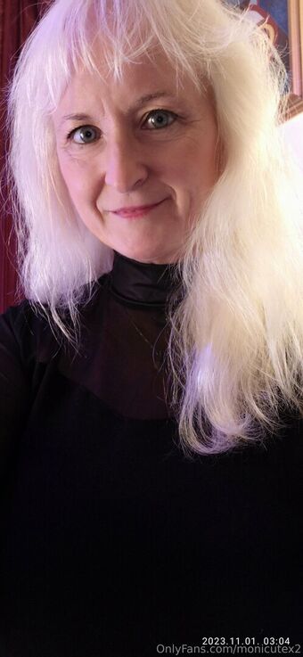monicutex2