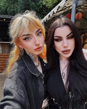 Morgana Threnody in Velvet