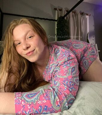 Ms Berry Foto Desnuda Filtrada OnlyFans 15
