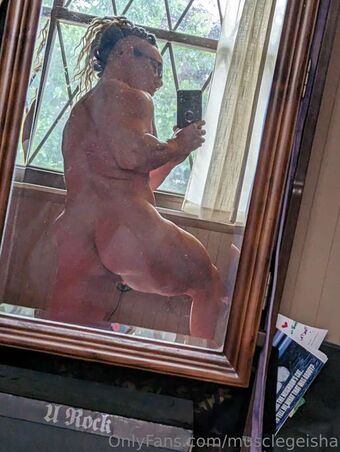musclegeisha