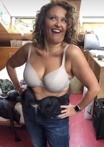 Nadia Sawalha