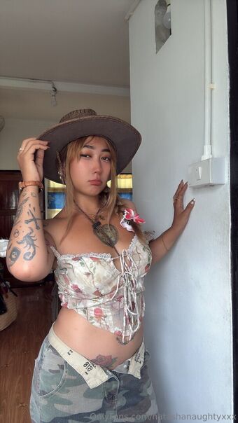 natashanaughtyxxx