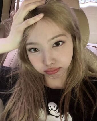 Nayeon Foto Desnuda Filtrada OnlyFans 11