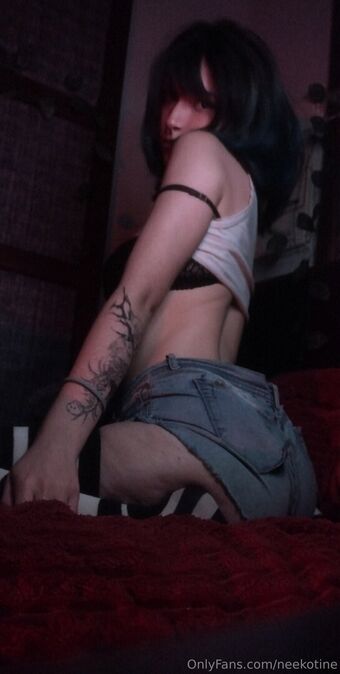 neekotine Foto Desnuda Filtrada OnlyFans 14