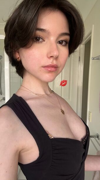 Newinsight Foto Desnuda Filtrada OnlyFans 16