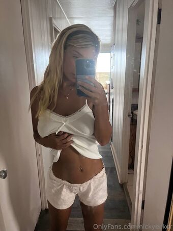 nickyecker Foto Desnuda Filtrada OnlyFans 17