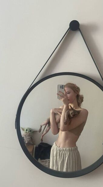 Nikki Beiar