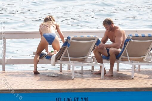 Nina Agdal Foto Desnuda Filtrada OnlyFans 392