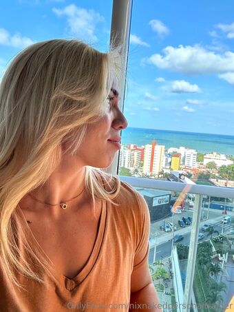 nixnakedpersonaltrainer