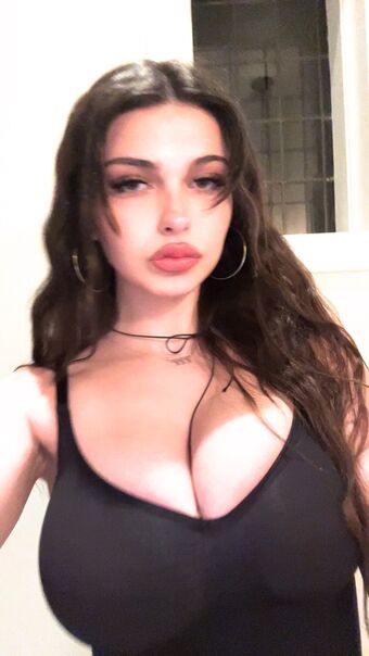 nutbust3d Foto Desnuda Filtrada OnlyFans 15