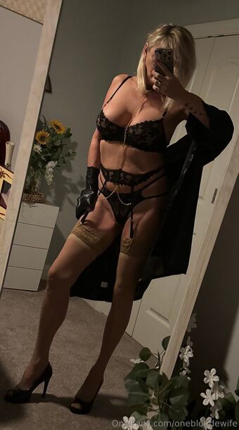 oneblondewife