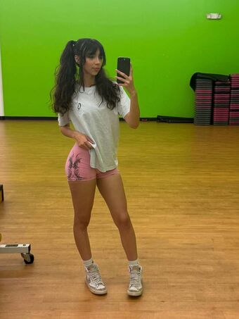 Over.taaa Foto Desnuda Filtrada OnlyFans 33