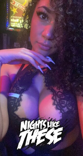 partyatari Foto Desnuda Filtrada OnlyFans 23