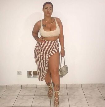 Peaches Foto Desnuda Filtrada OnlyFans 10